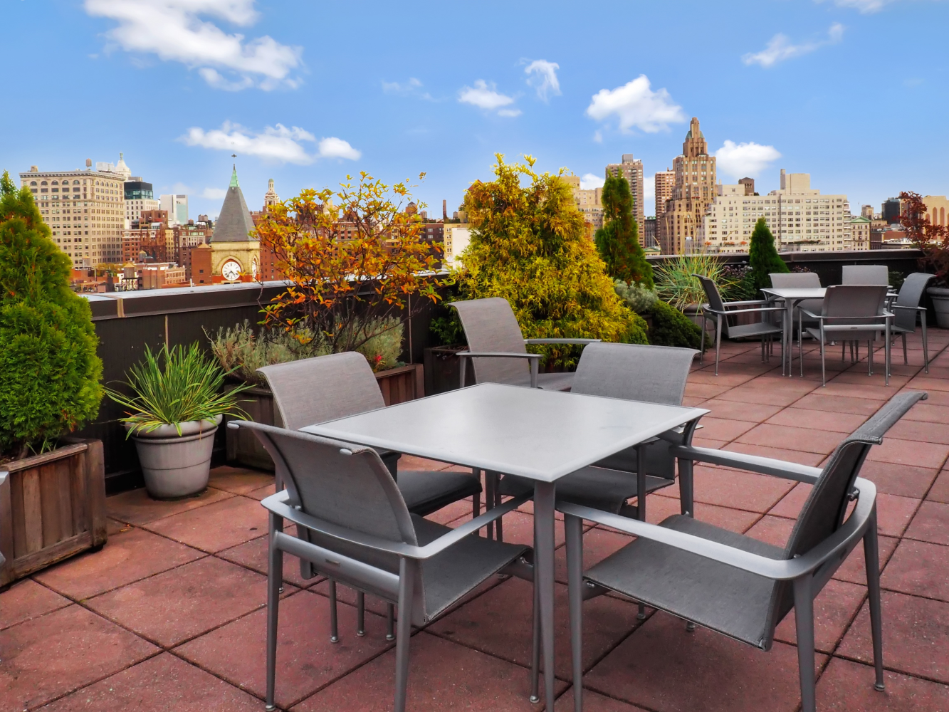 33 GREENWICH Avenue 6K