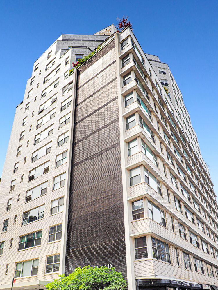 33 GREENWICH Avenue 6K