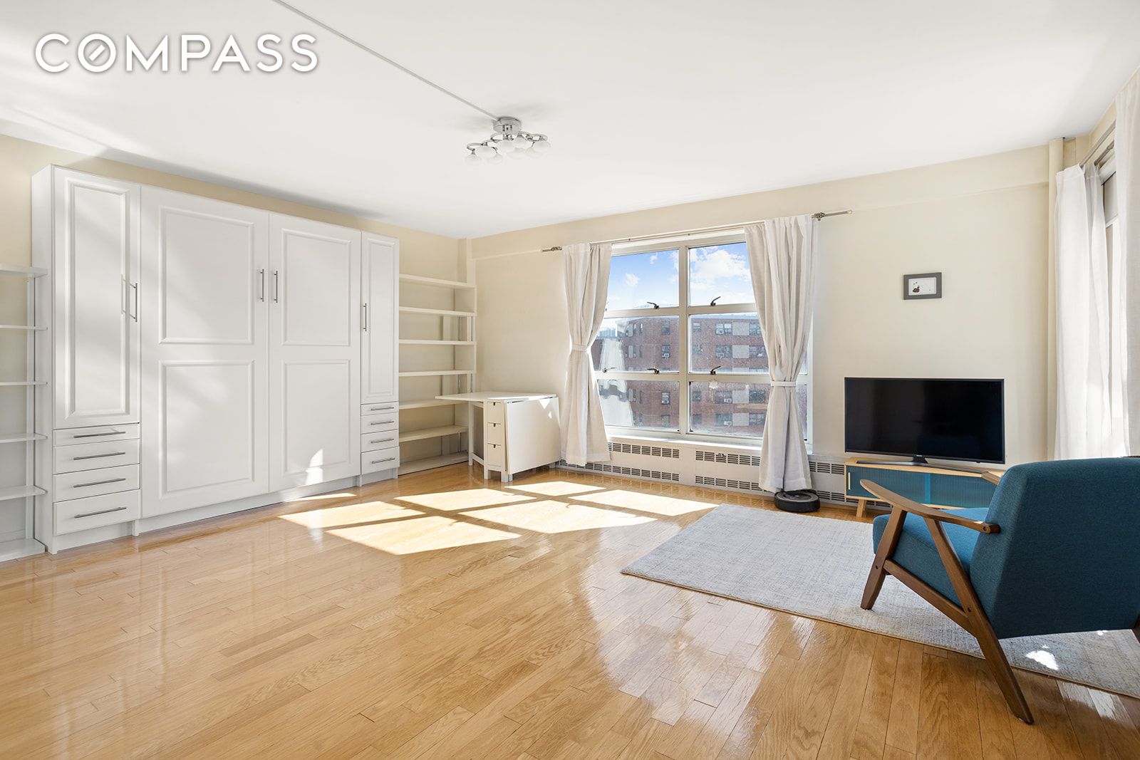 70 La Salle Street 19E