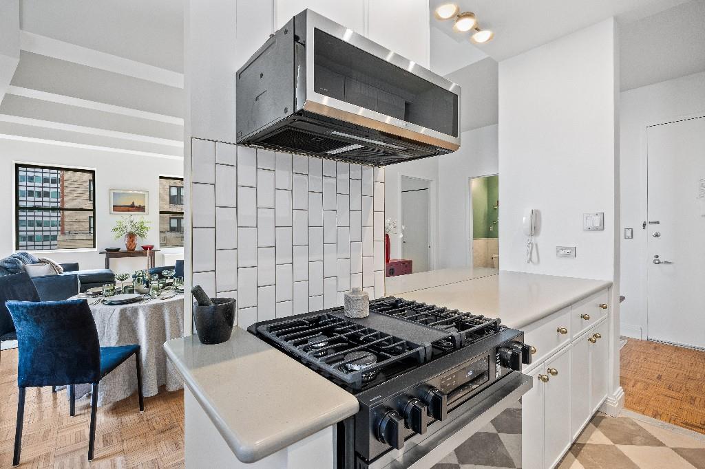 99 John Street 2109