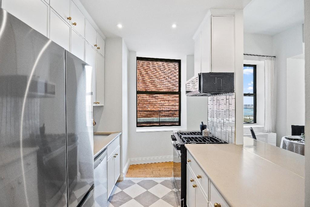 99 John Street 2109