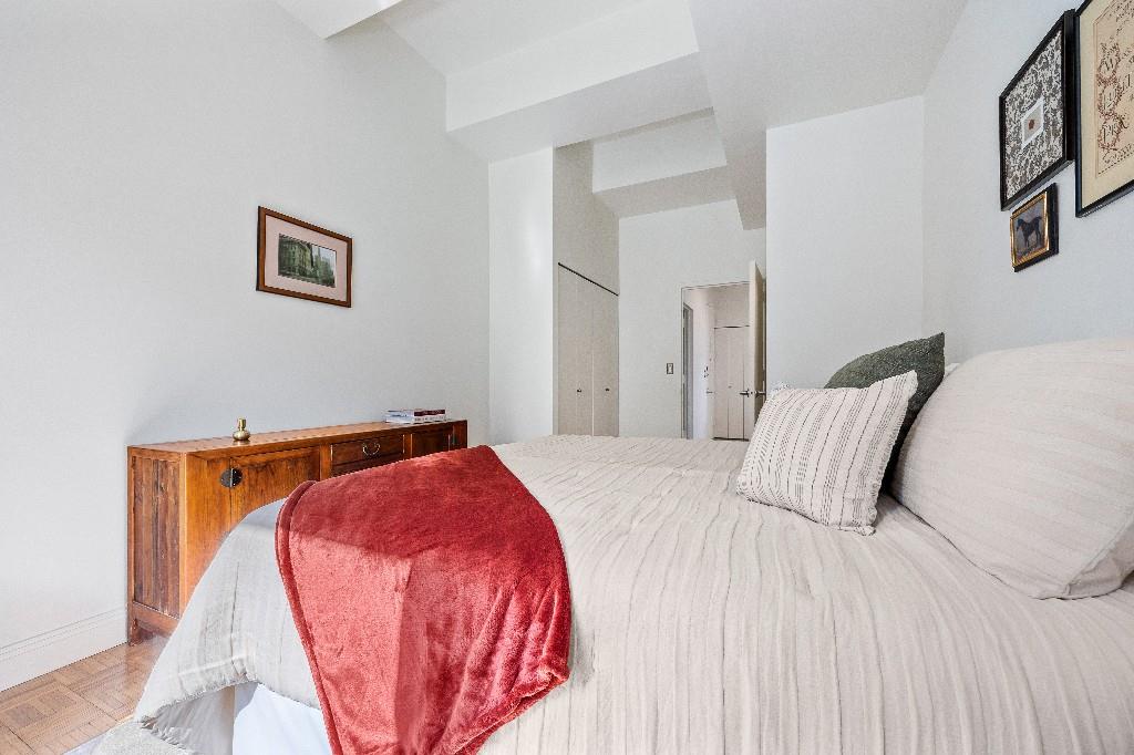 99 John Street 2109
