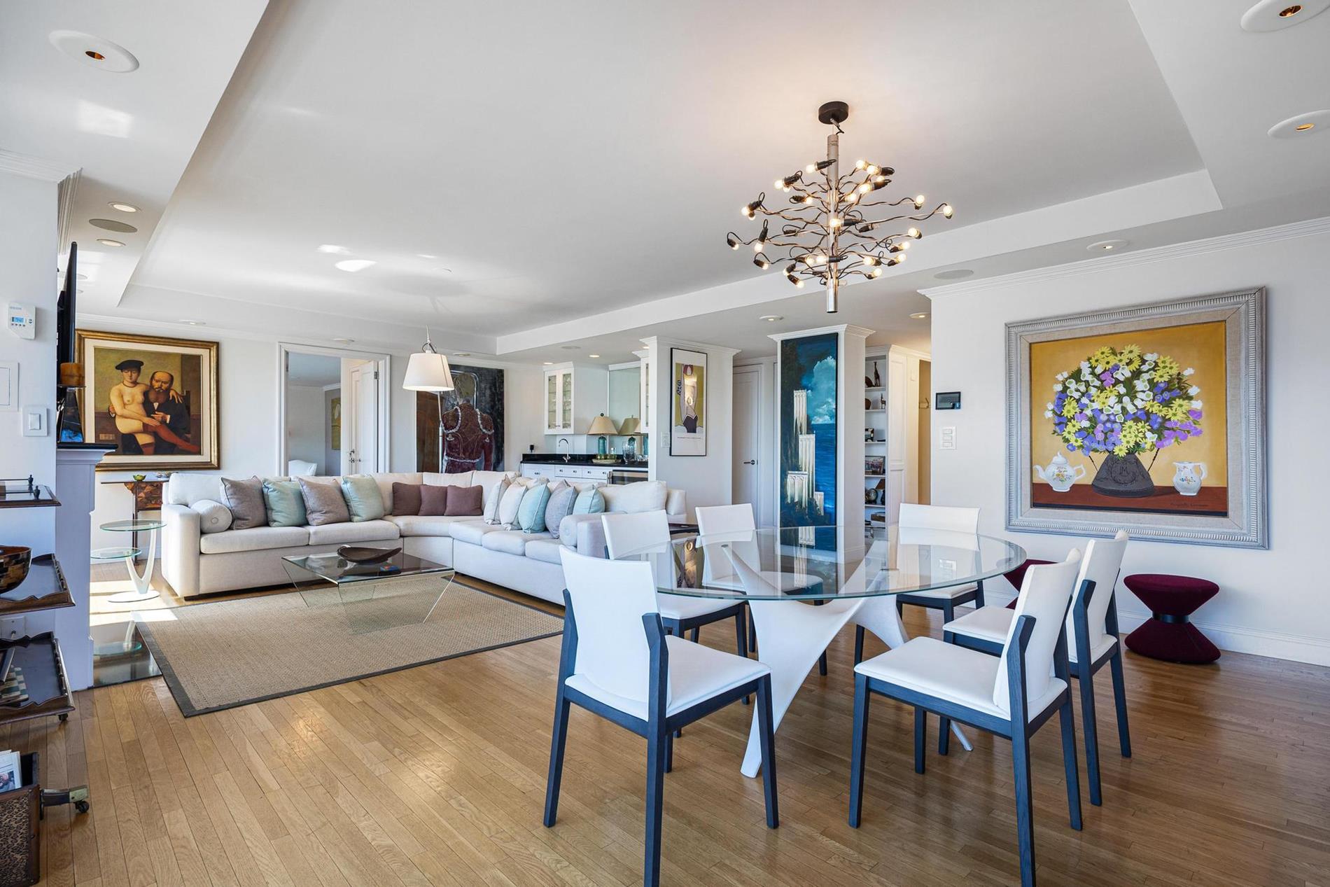 255 E 49th Street 30-ABC