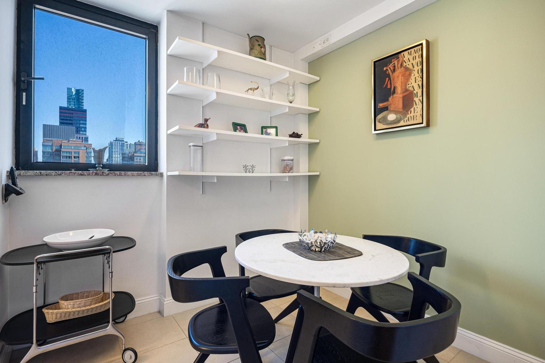 255 E 49th Street 30-ABC