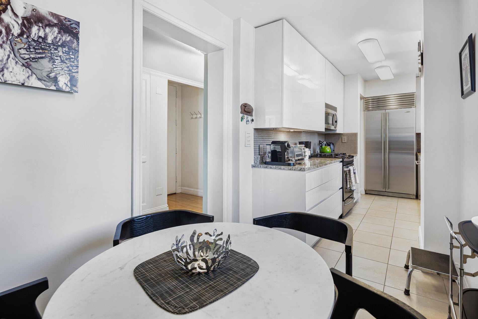 255 E 49th Street 30-ABC