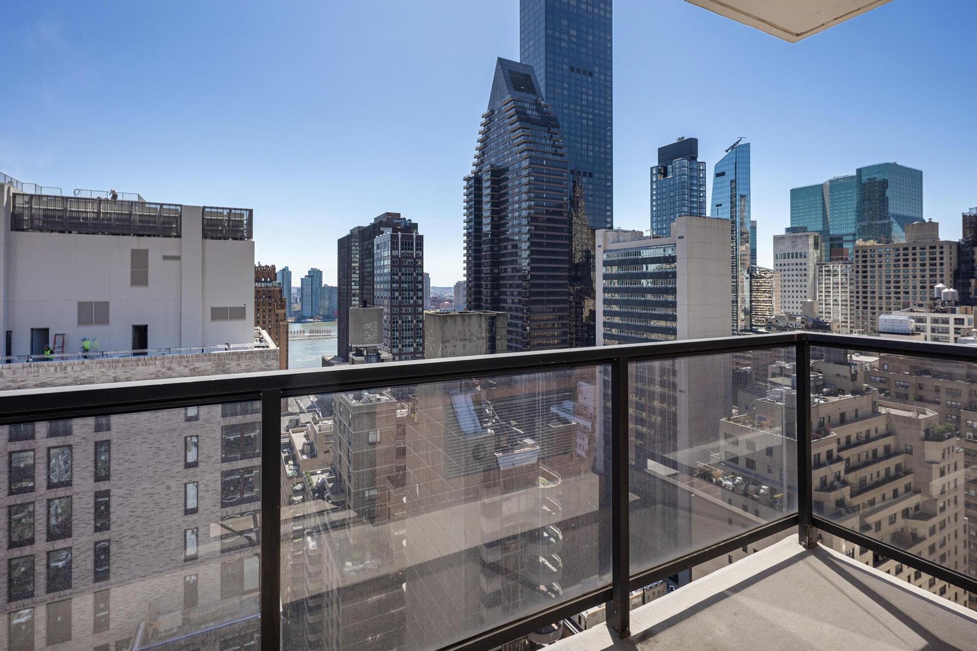 255 E 49th Street 30-ABC