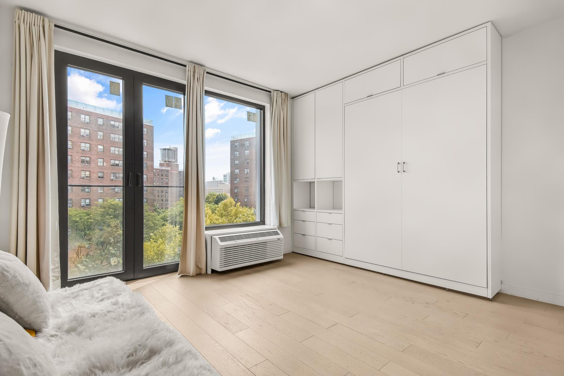 181 E 101st Street 804