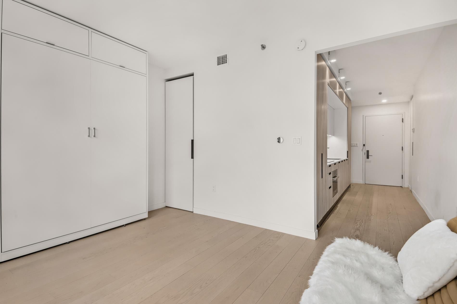 181 E 101st Street 804