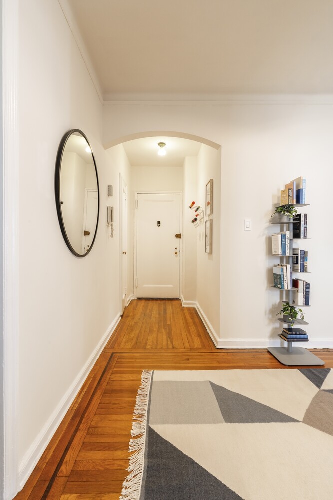 310 W 55TH Street 6H