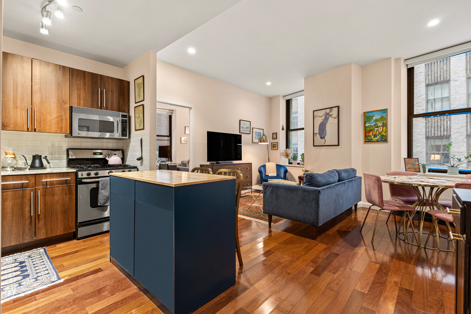 1 Wall Street Court 509