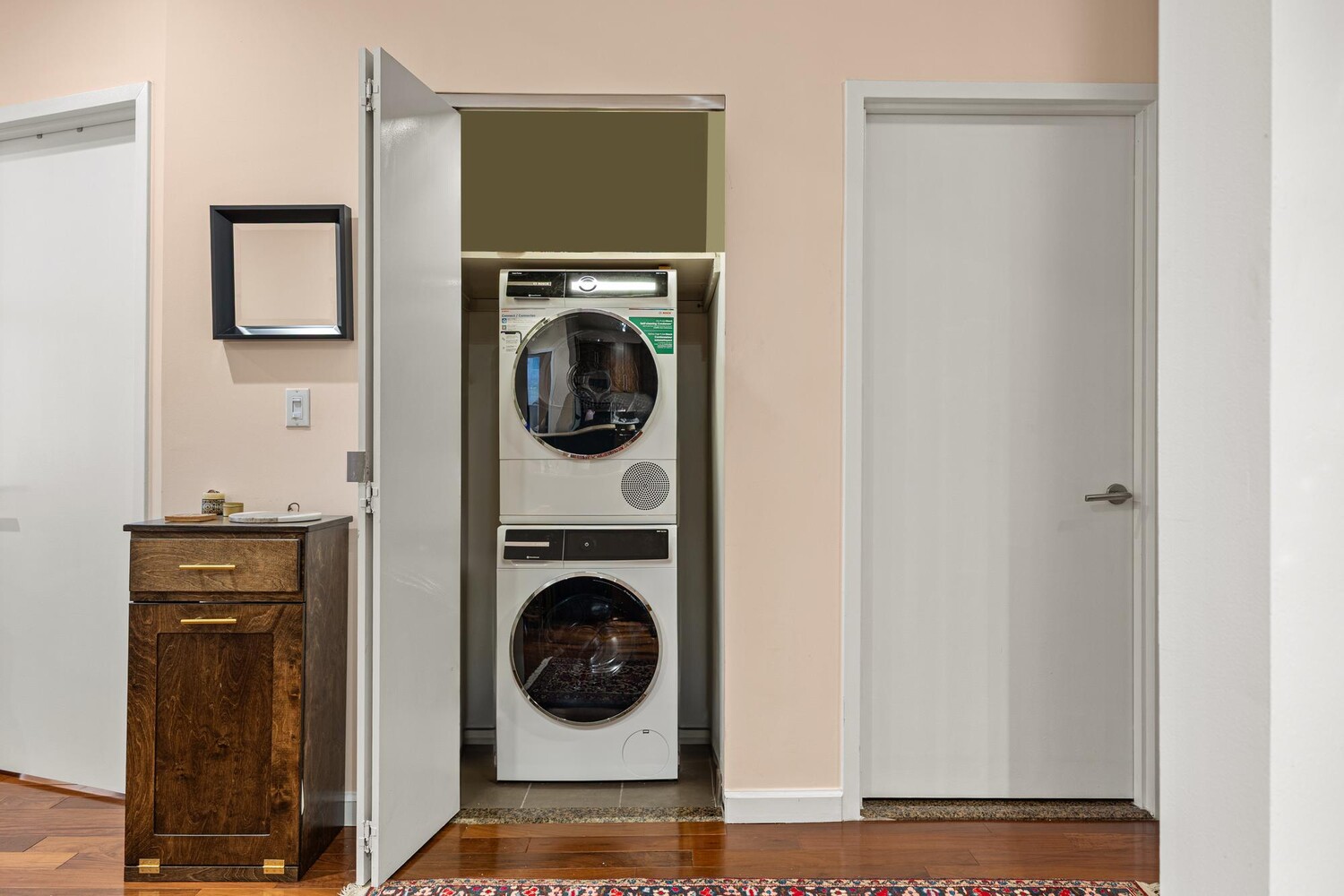 1 Wall Street Court 509