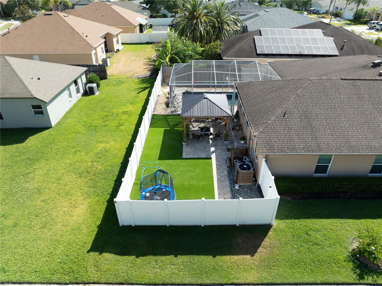 1447 STETSON DR