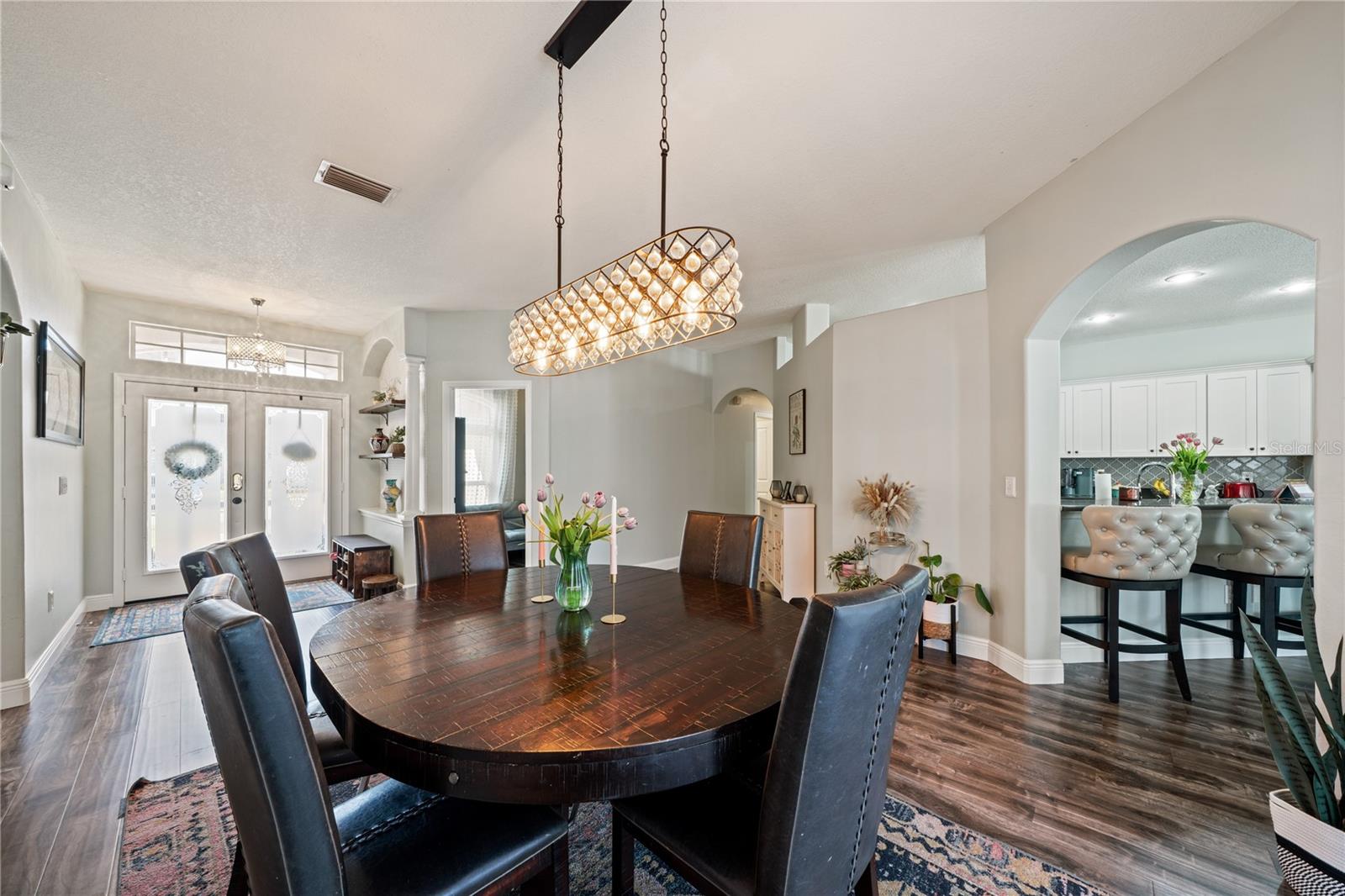 1447 STETSON DR