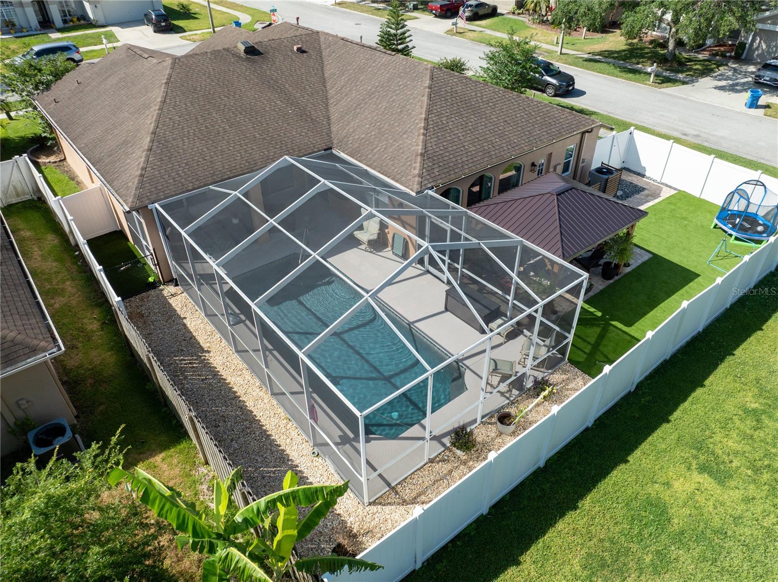 1447 STETSON DR