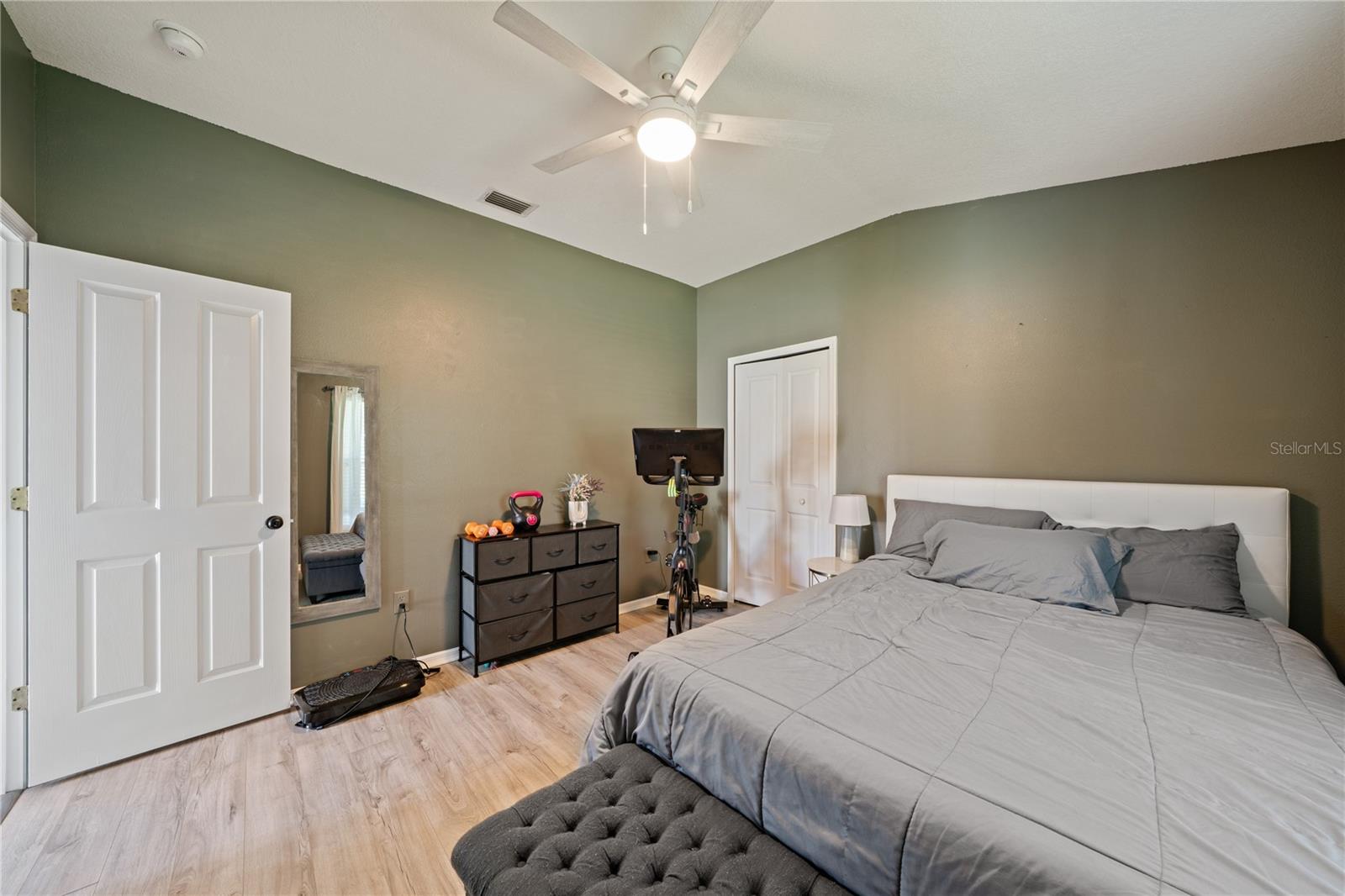 1447 STETSON DR