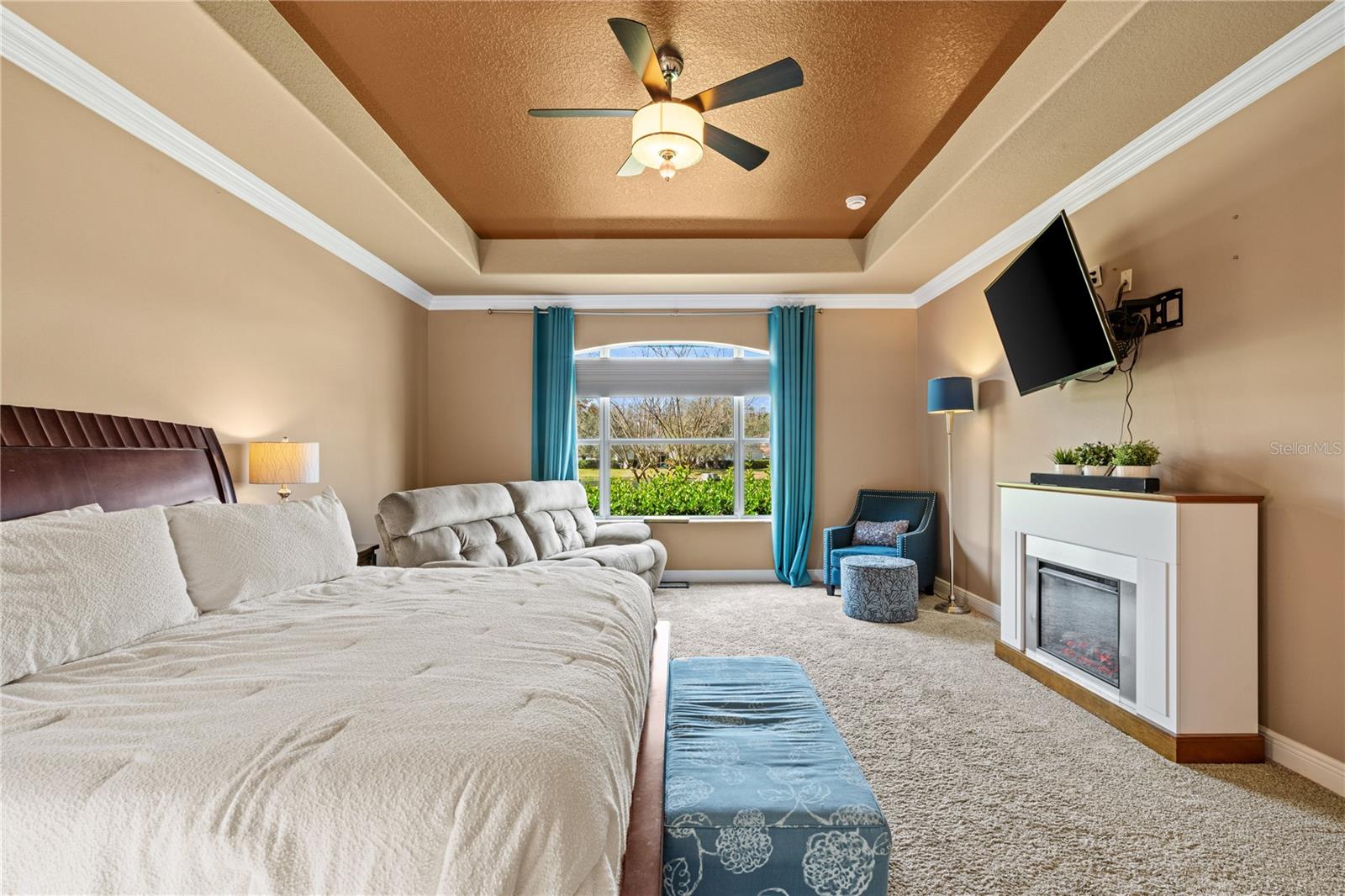 1615 BEACONSFIELD DR