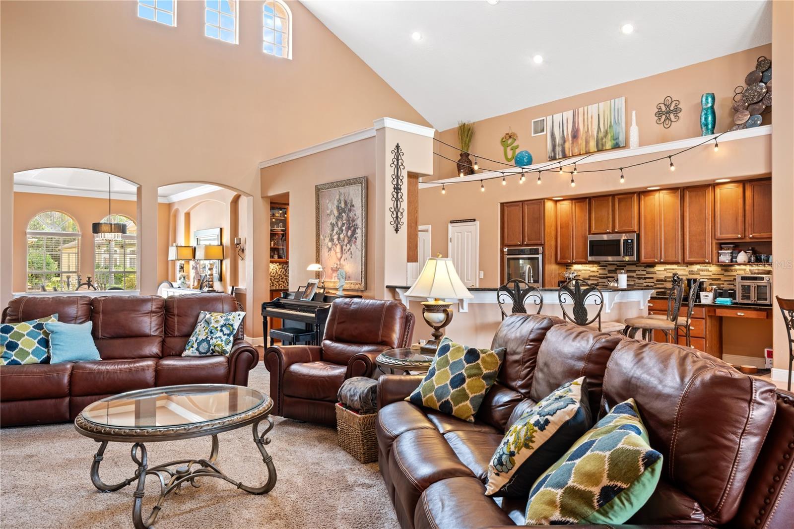 1615 BEACONSFIELD DR