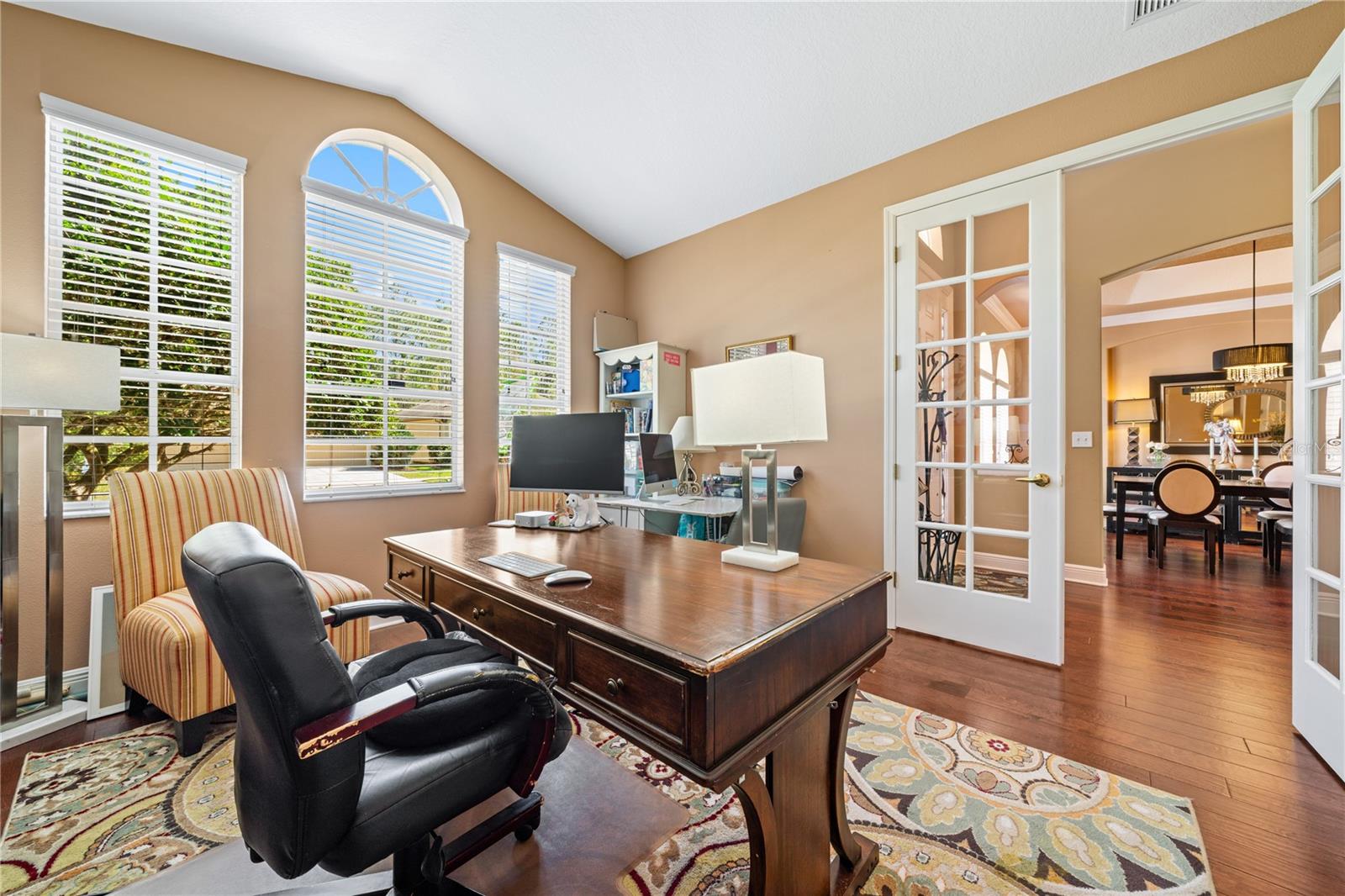 1615 BEACONSFIELD DR