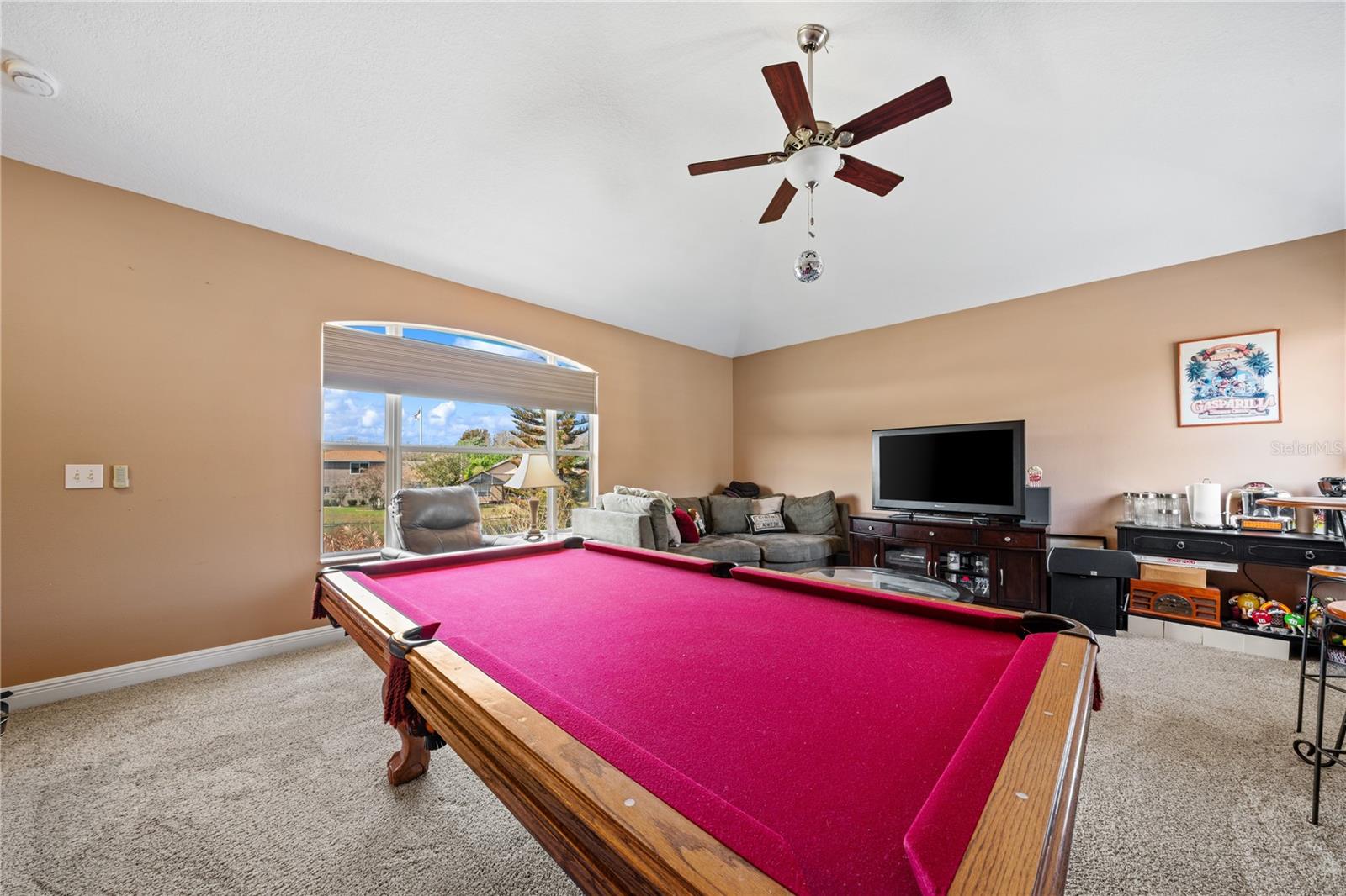 1615 BEACONSFIELD DR