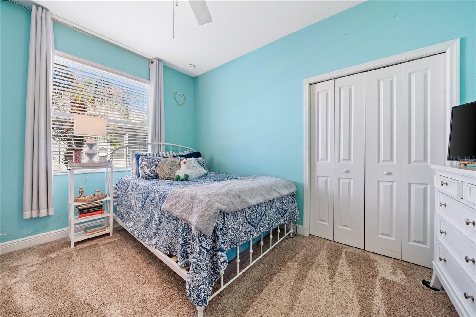 1615 BEACONSFIELD DR