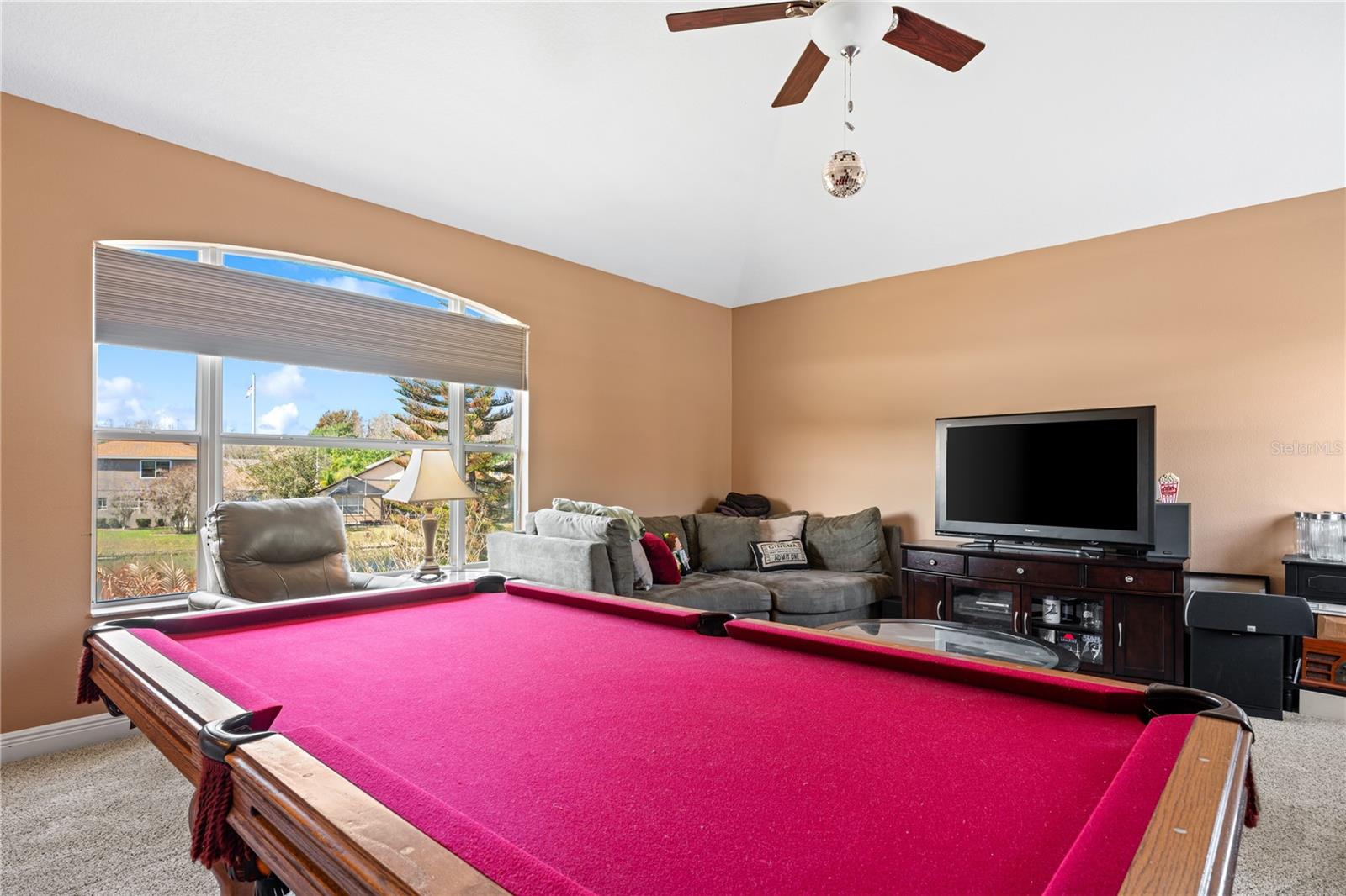 1615 BEACONSFIELD DR