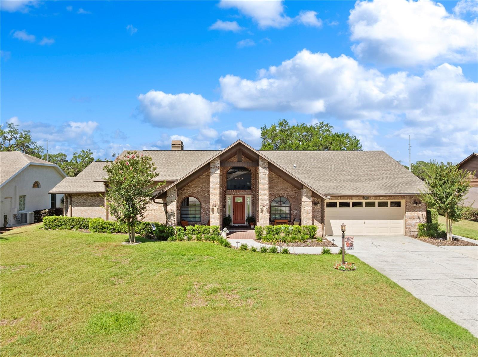 6219 HUNTINGTON DR