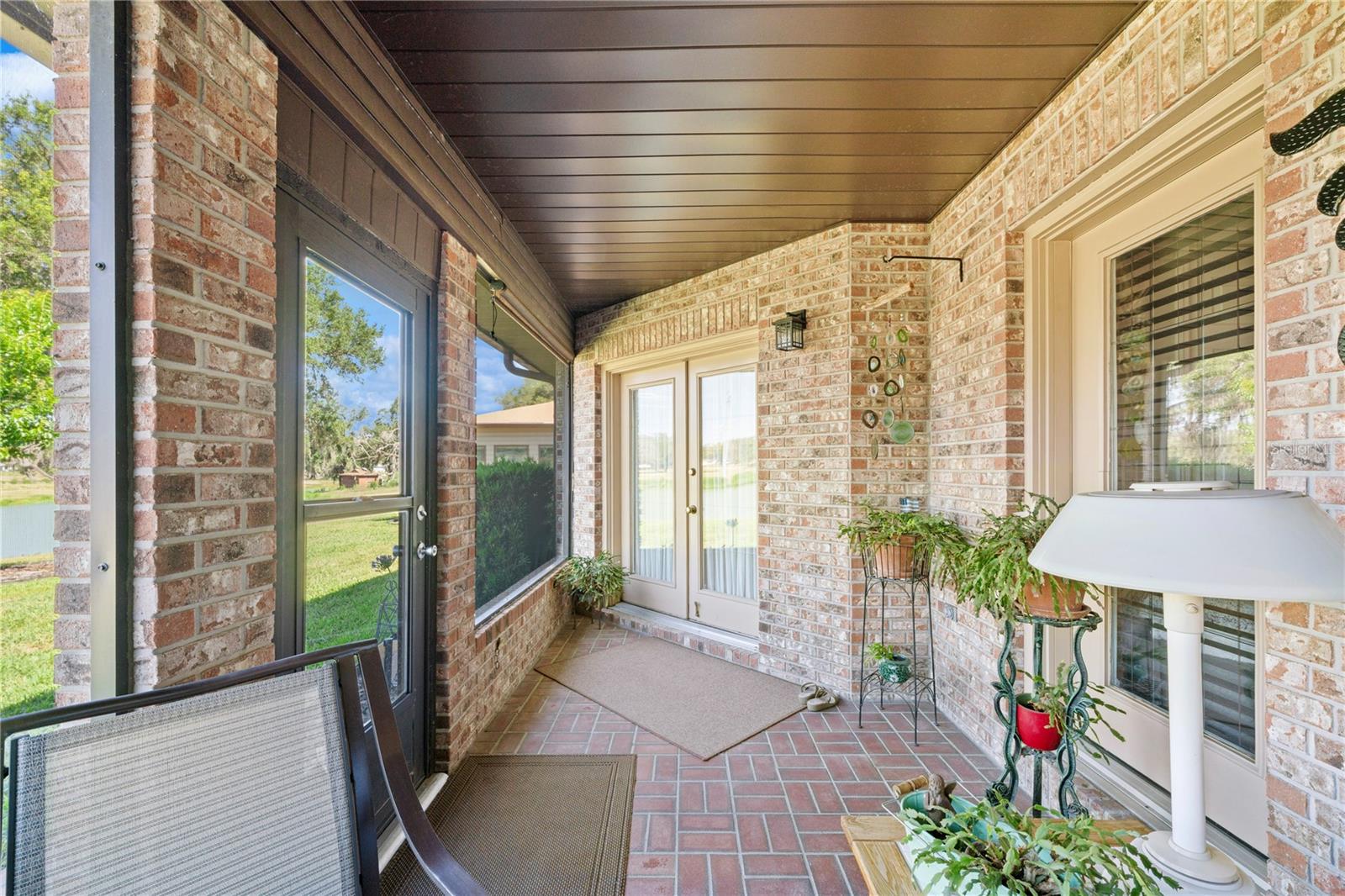 6219 HUNTINGTON DR