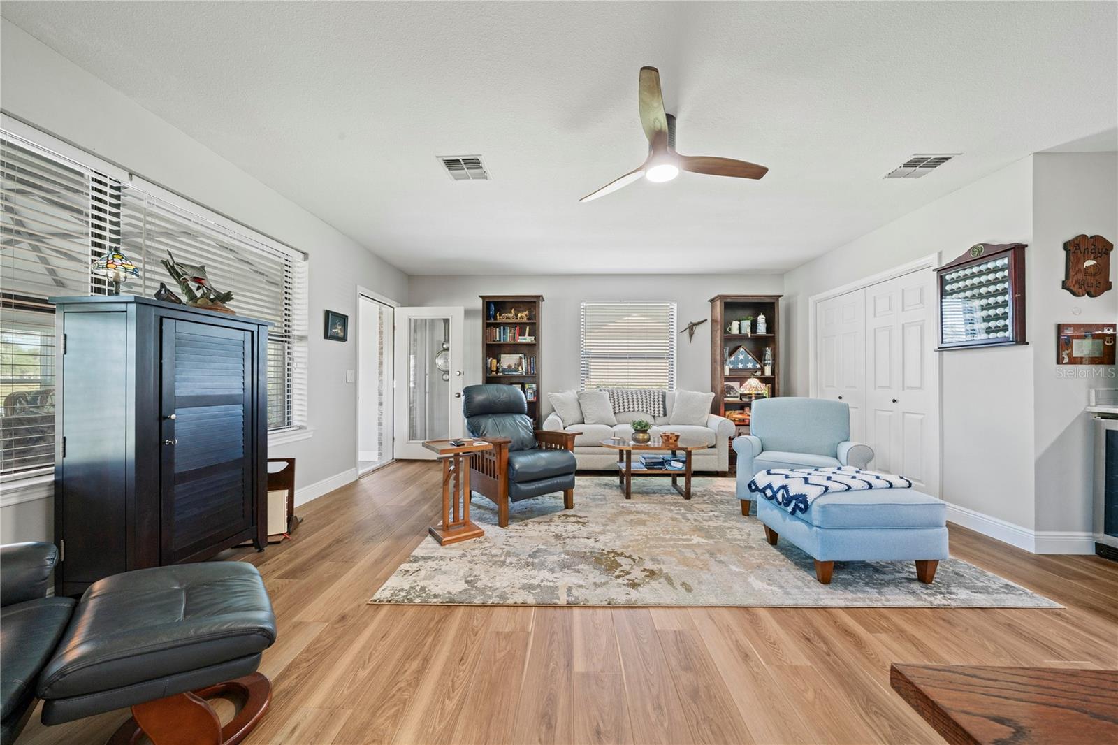 6219 HUNTINGTON DR