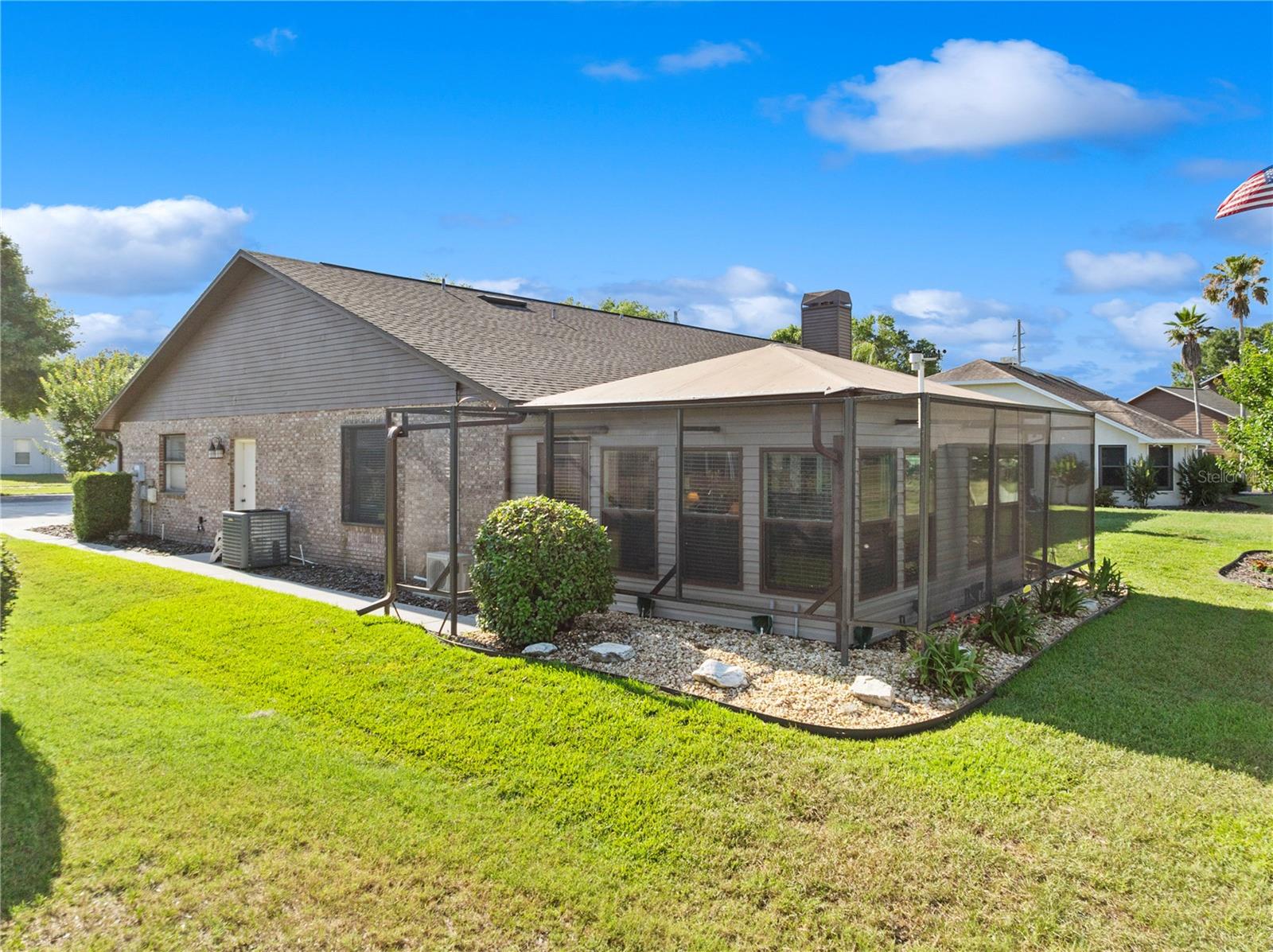6219 HUNTINGTON DR