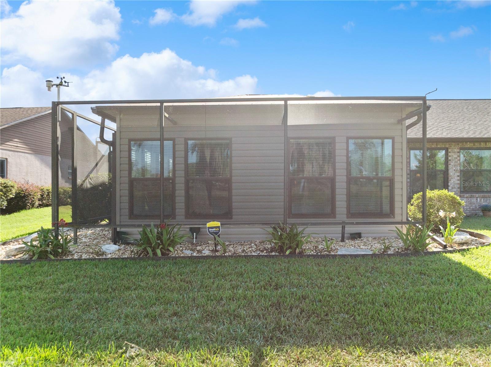 6219 HUNTINGTON DR