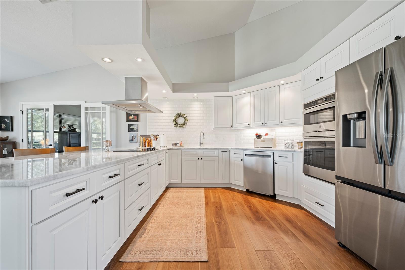 6219 HUNTINGTON DR