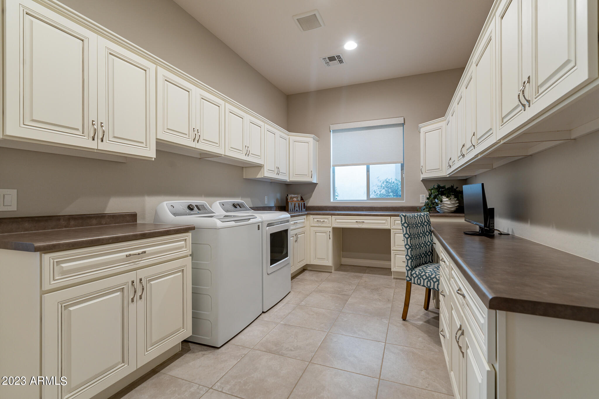 37013 N STONEWARE Drive, Queen Creek