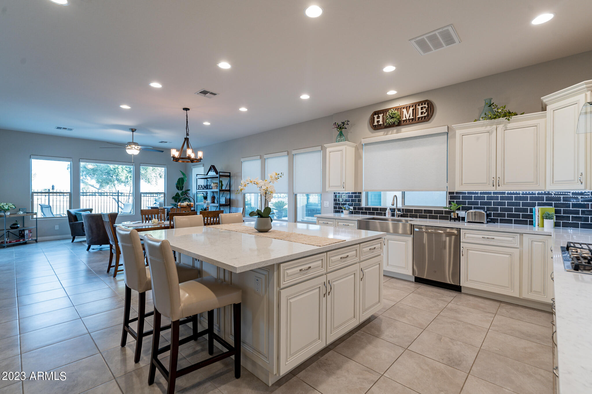 37013 N STONEWARE Drive, Queen Creek