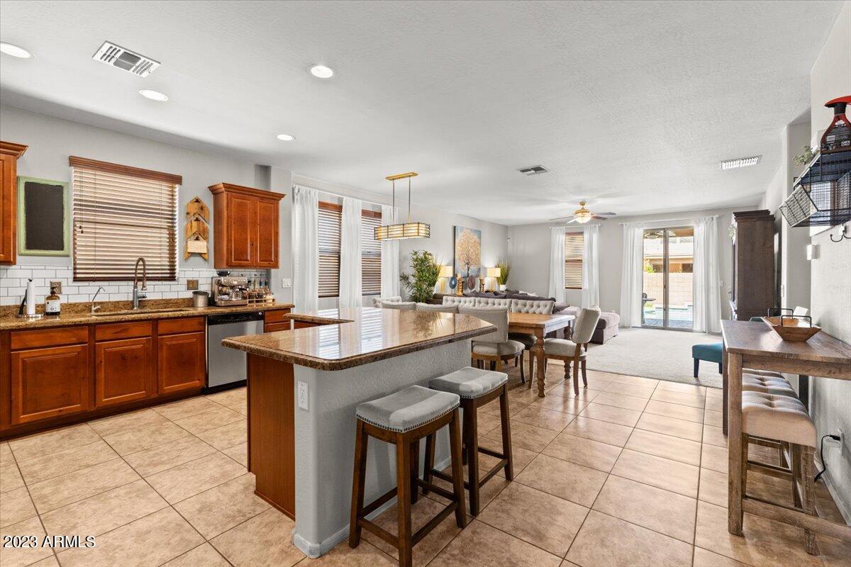 3416 W APOLLO Road, Phoenix