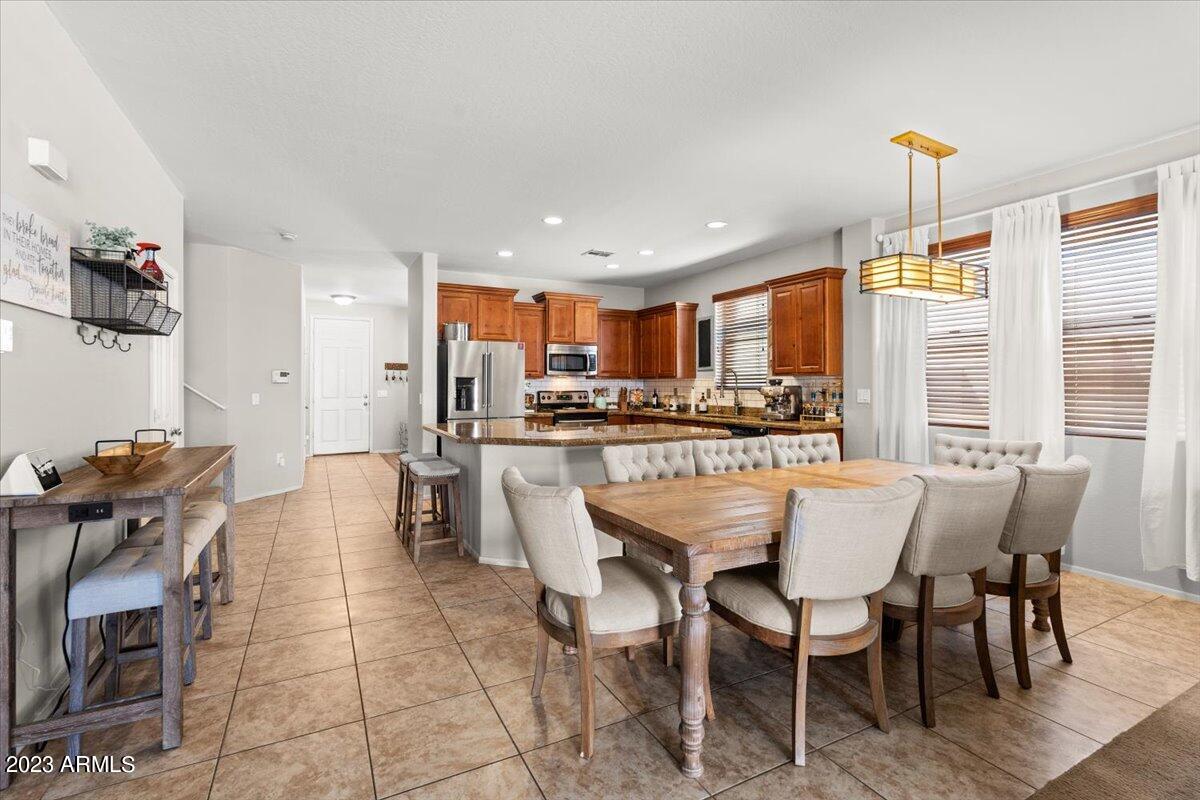 3416 W APOLLO Road, Phoenix