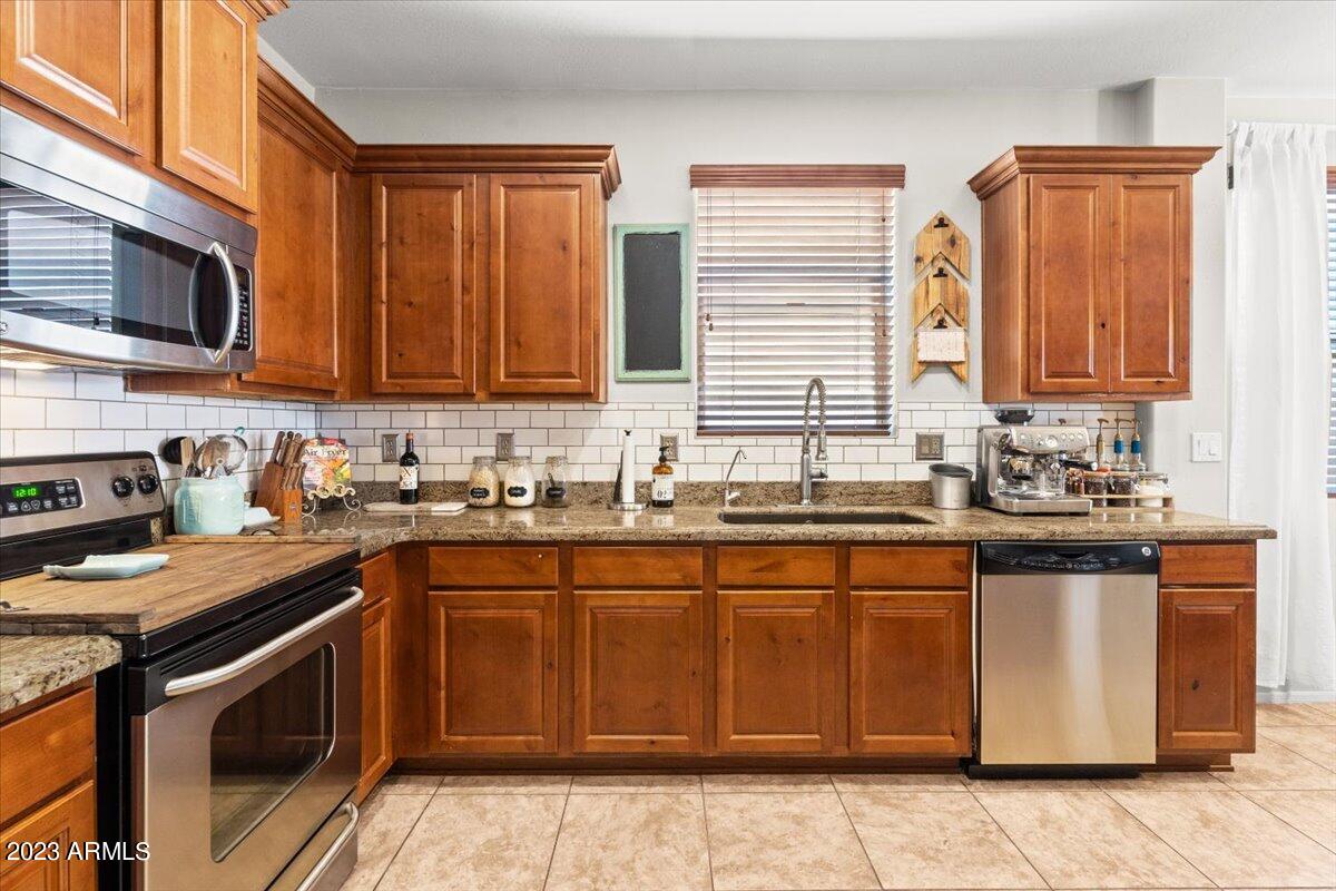 3416 W APOLLO Road, Phoenix