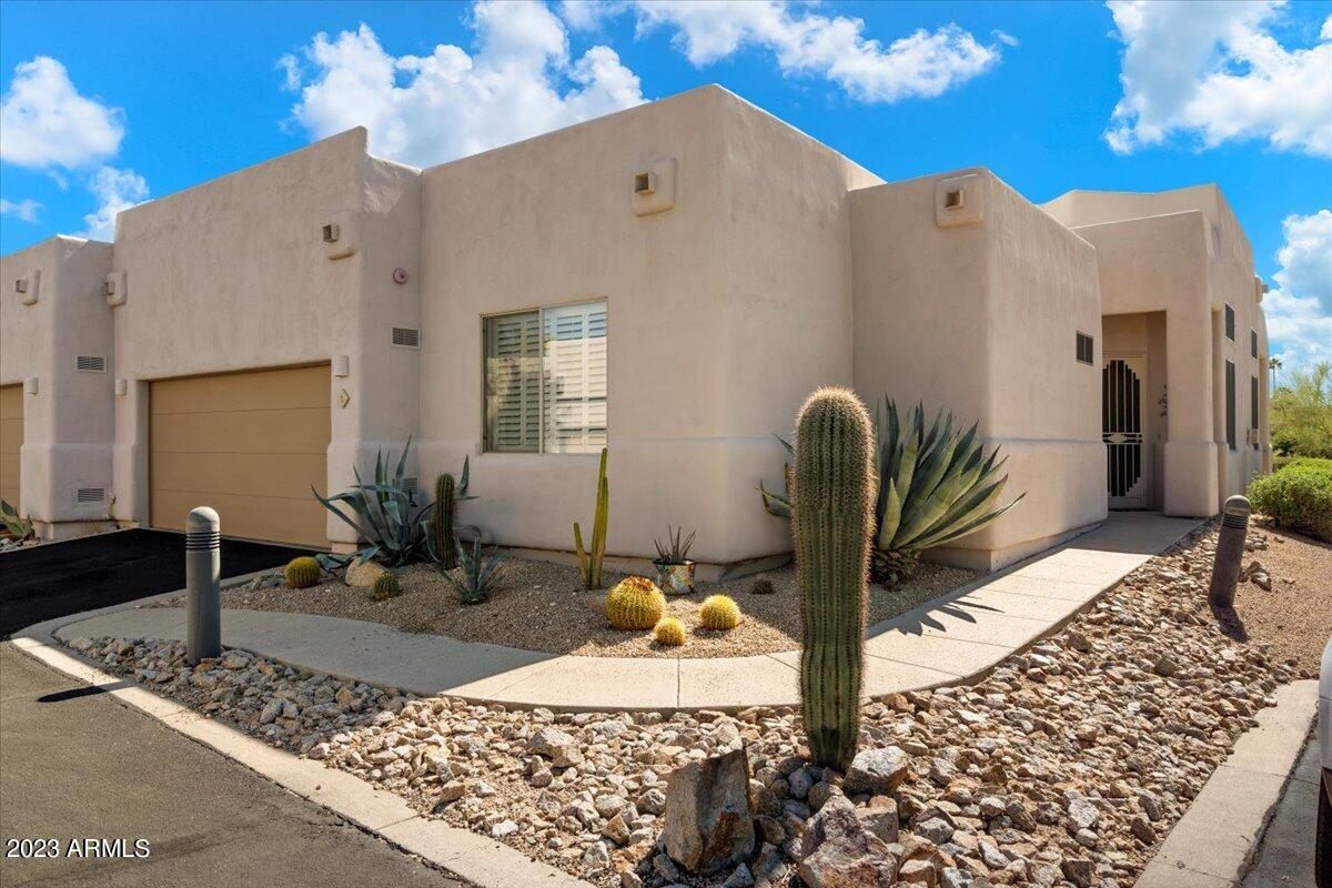 7402 E HUM Road, 1, Carefree Unit: 1