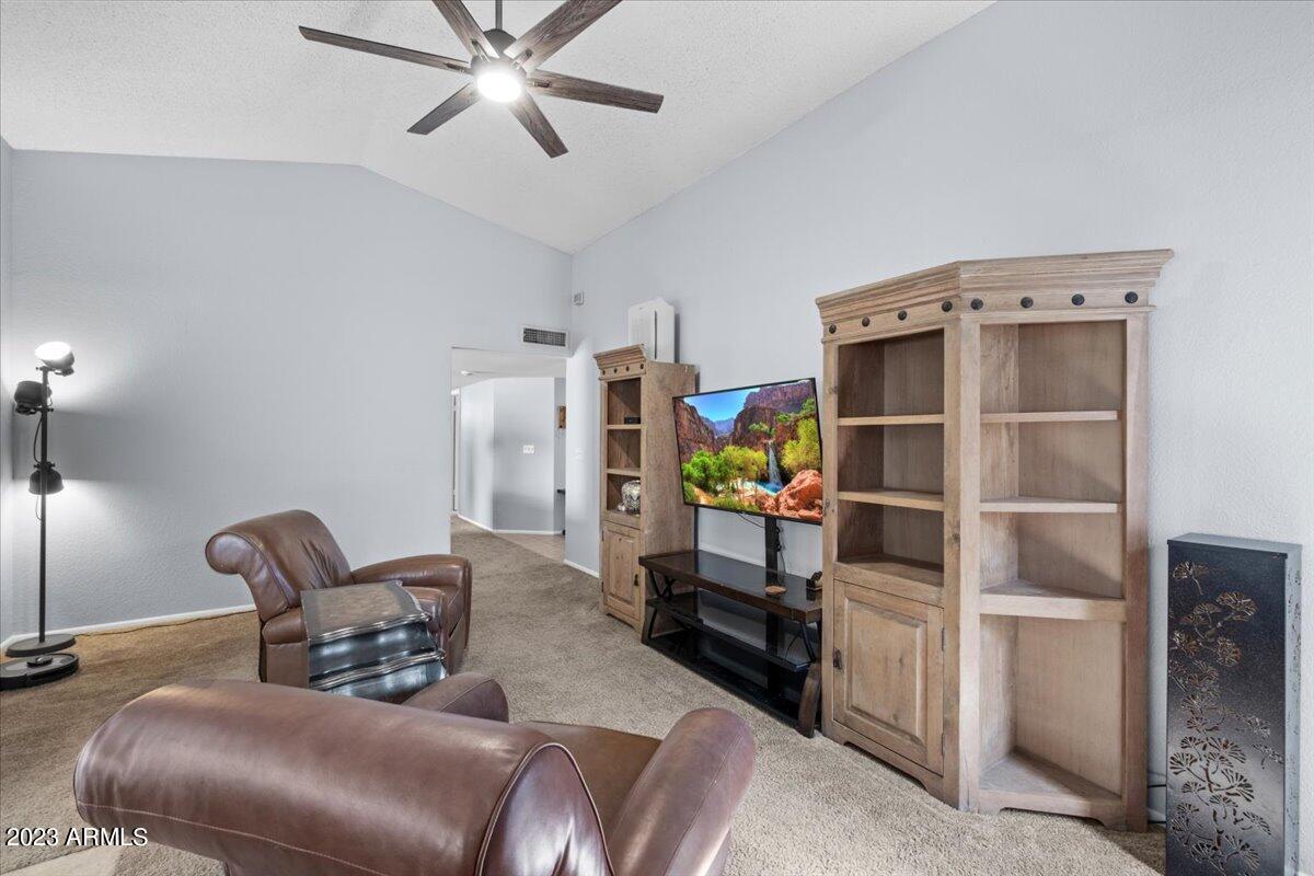 6334 W MOUNTAIN VIEW Road, Glendale