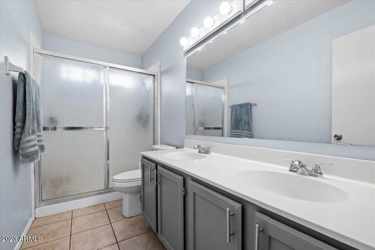 6334 W MOUNTAIN VIEW Road, Glendale