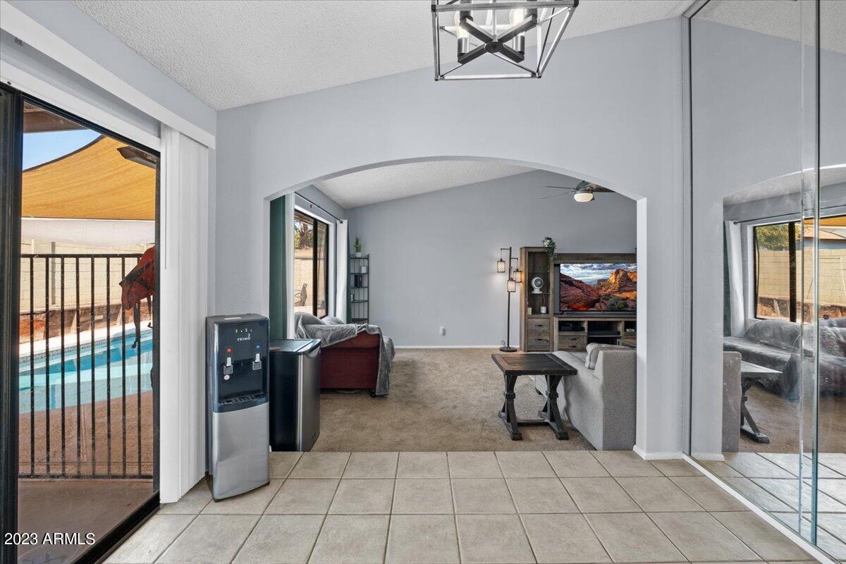 6334 W MOUNTAIN VIEW Road, Glendale