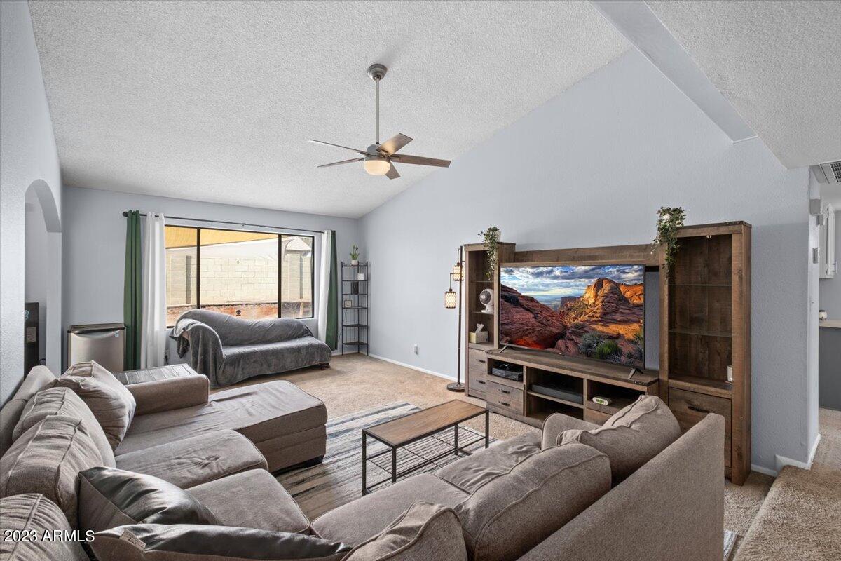 6334 W MOUNTAIN VIEW Road, Glendale