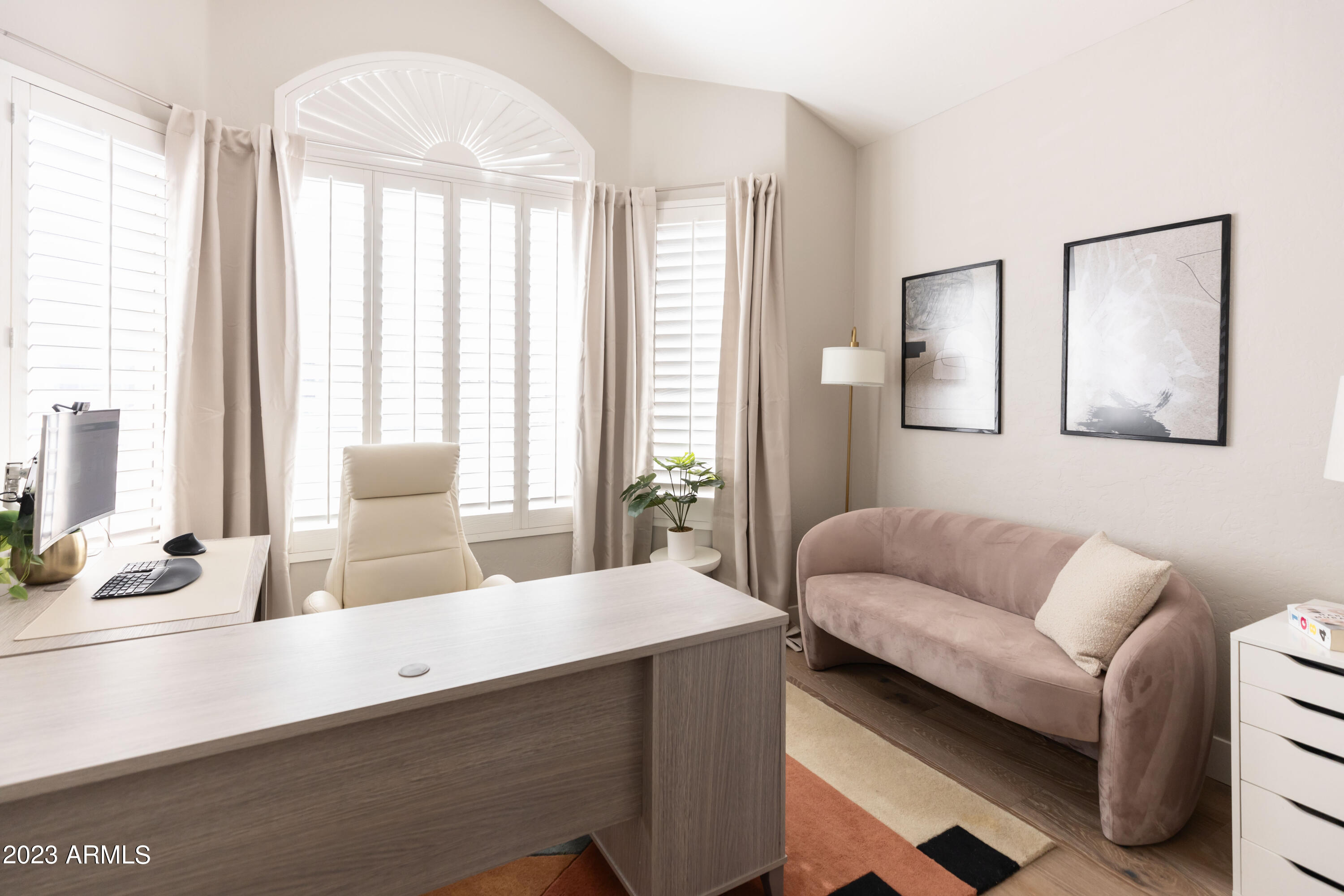 9656 E DAVENPORT Drive, Scottsdale