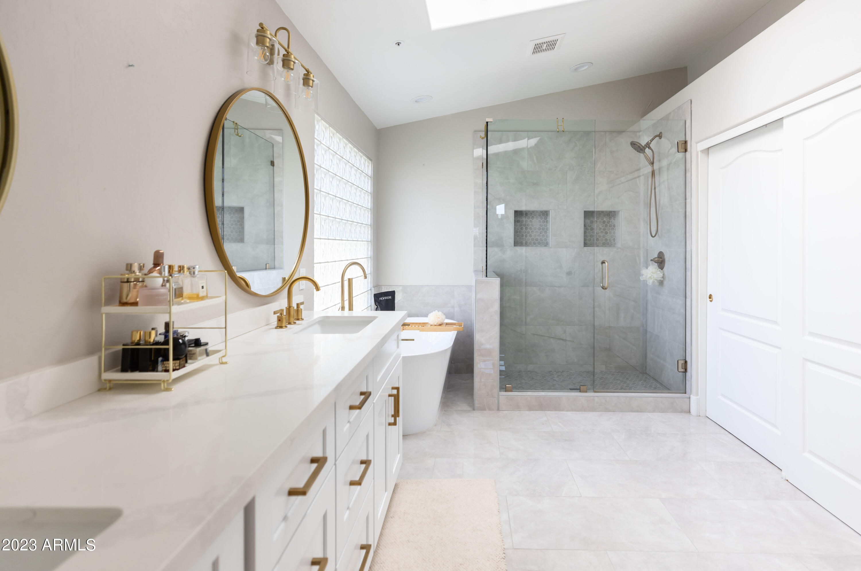 9656 E DAVENPORT Drive, Scottsdale