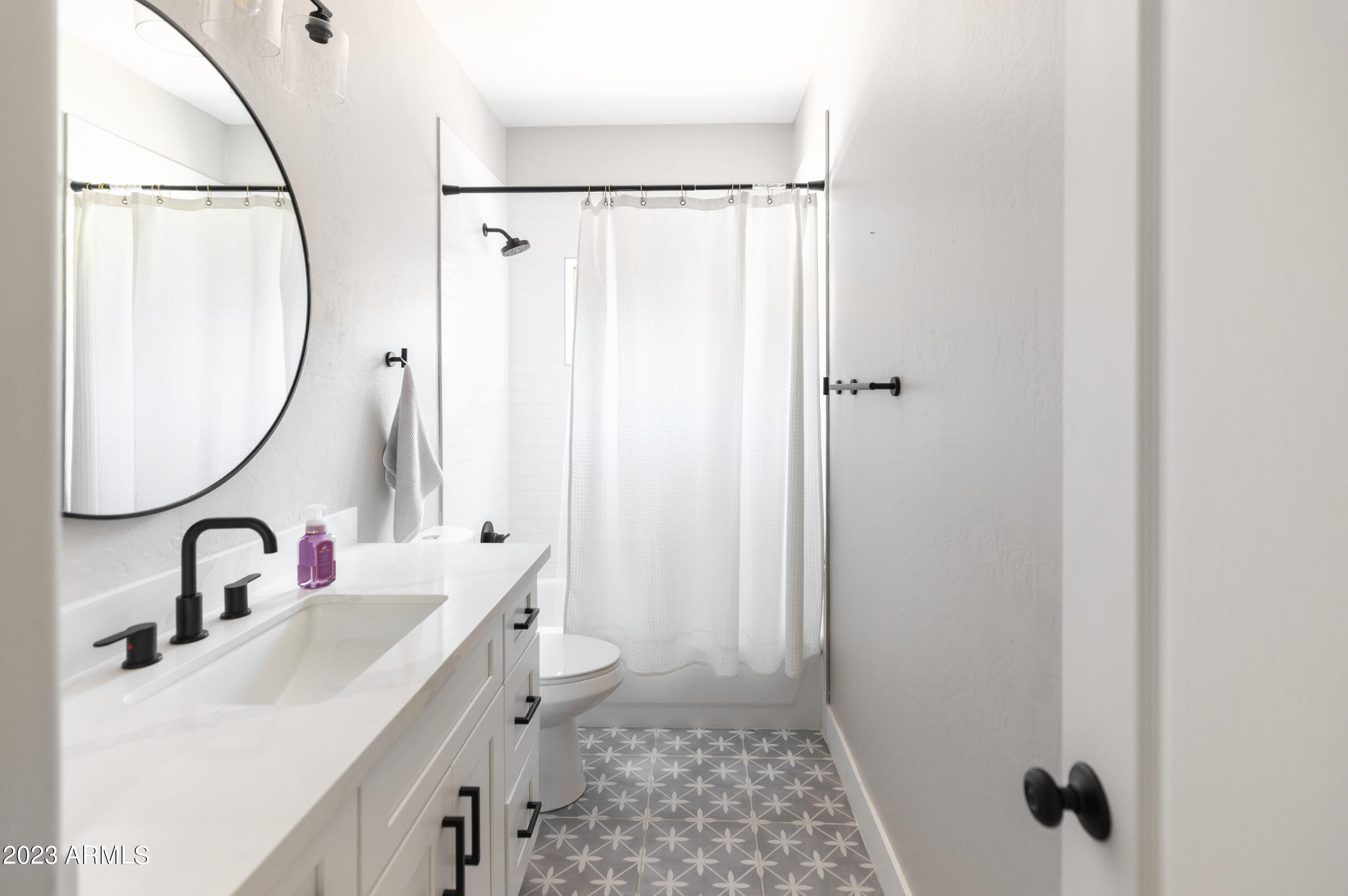 9656 E DAVENPORT Drive, Scottsdale