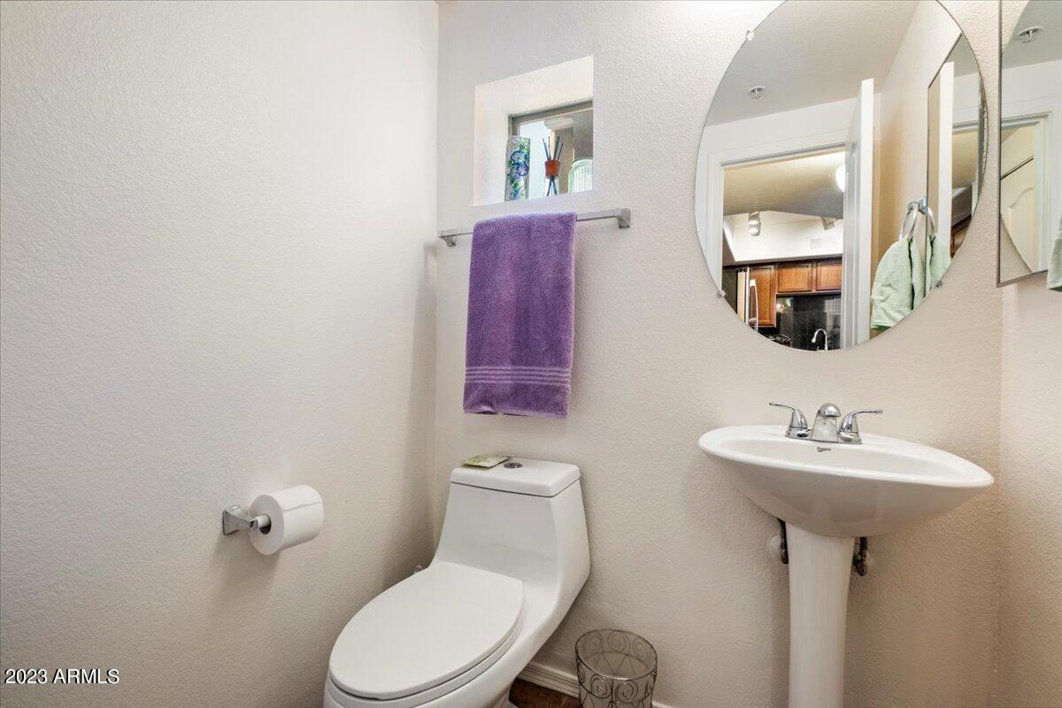 2401 E RIO SALADO Parkway, 1207, Tempe Unit: 1207