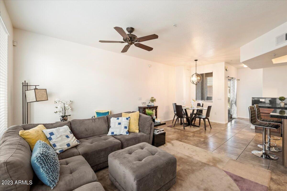 2401 E RIO SALADO Parkway, 1207, Tempe Unit: 1207