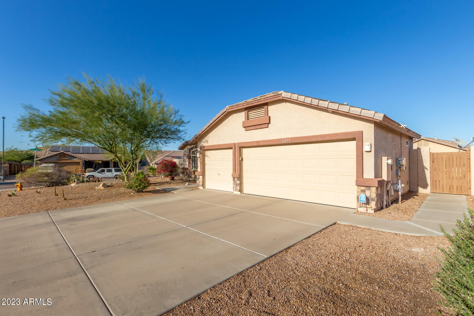 11235 S PALOMINO Lane, Goodyear
