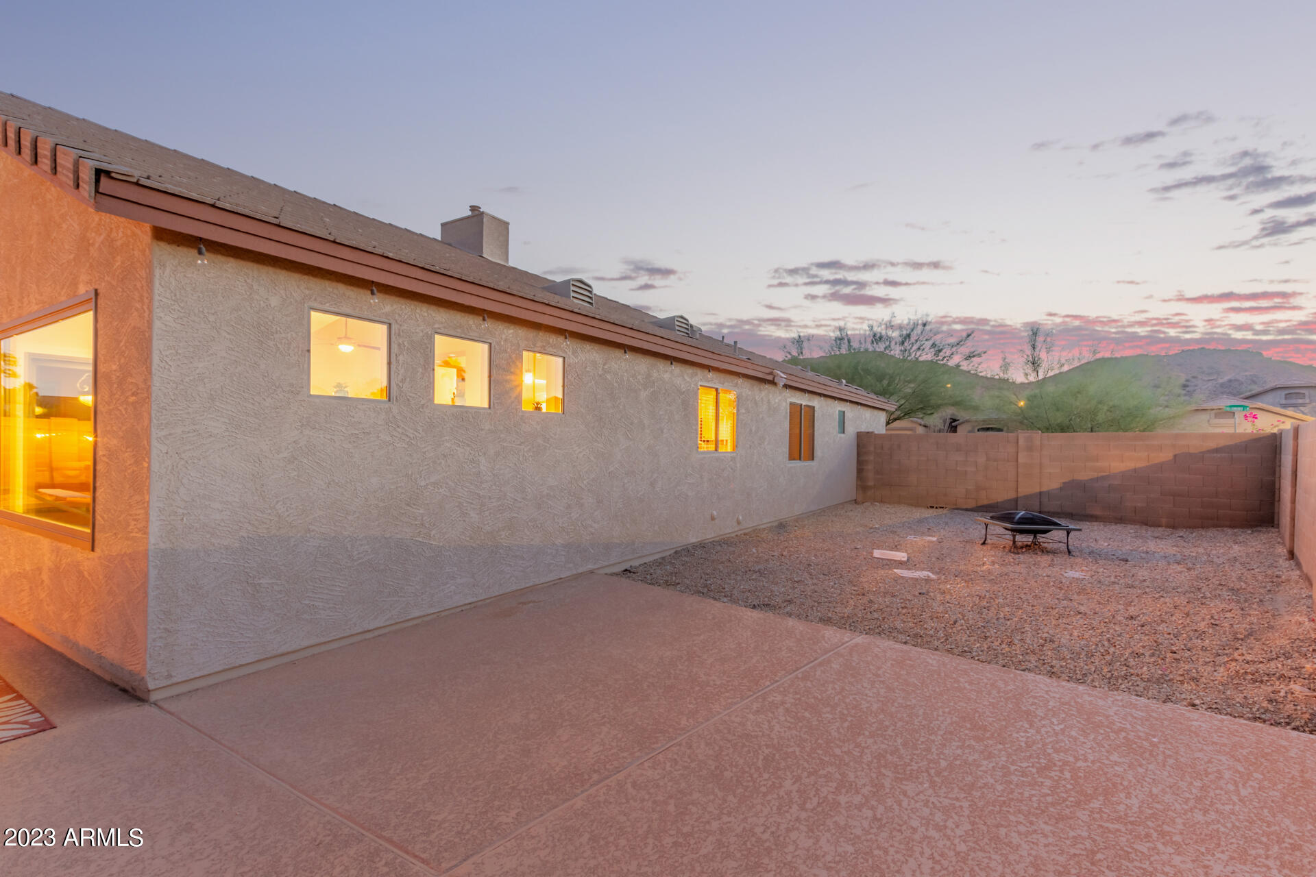 11235 S PALOMINO Lane, Goodyear