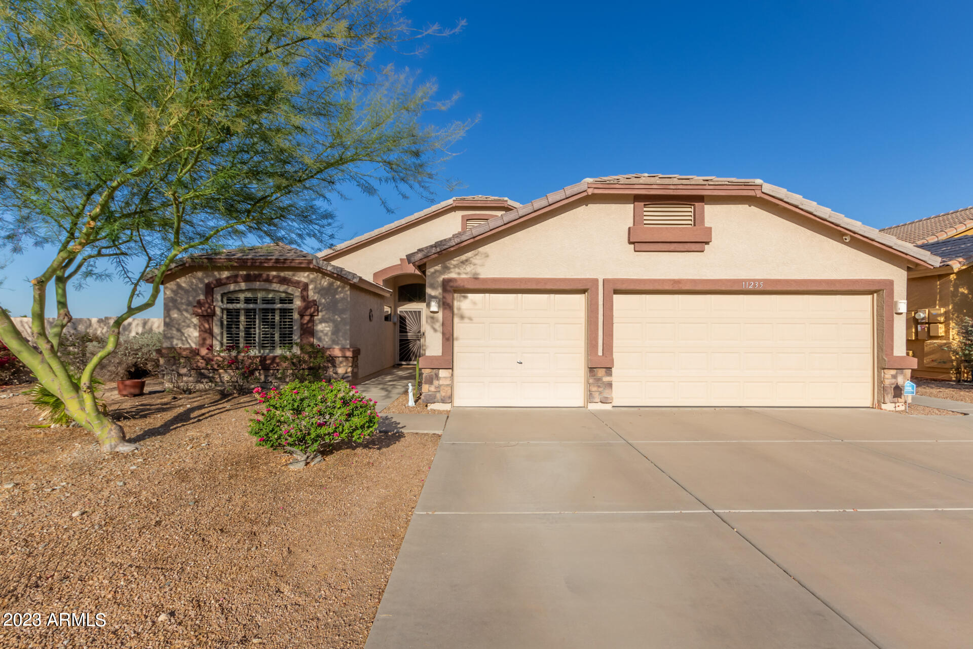 11235 S PALOMINO Lane, Goodyear