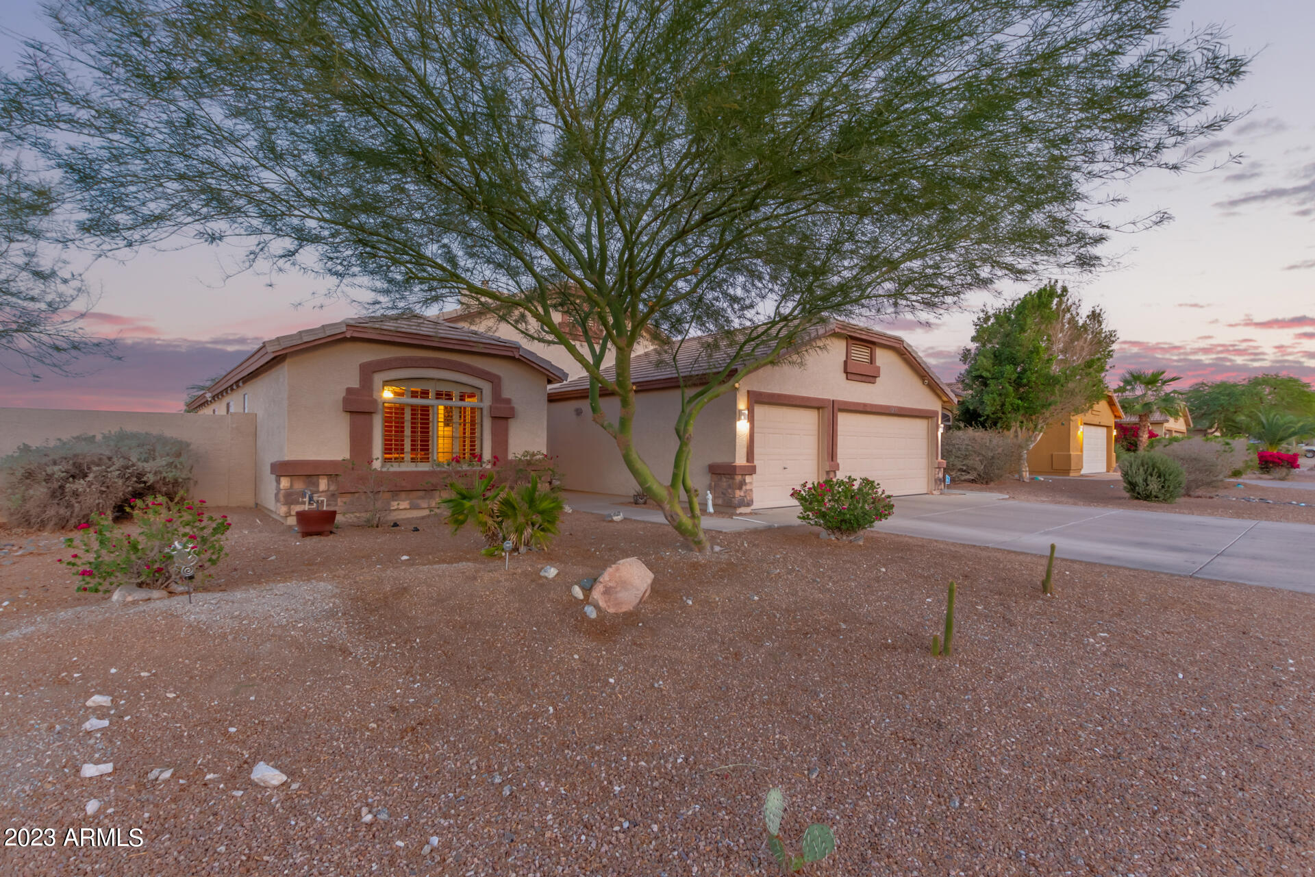 11235 S PALOMINO Lane, Goodyear